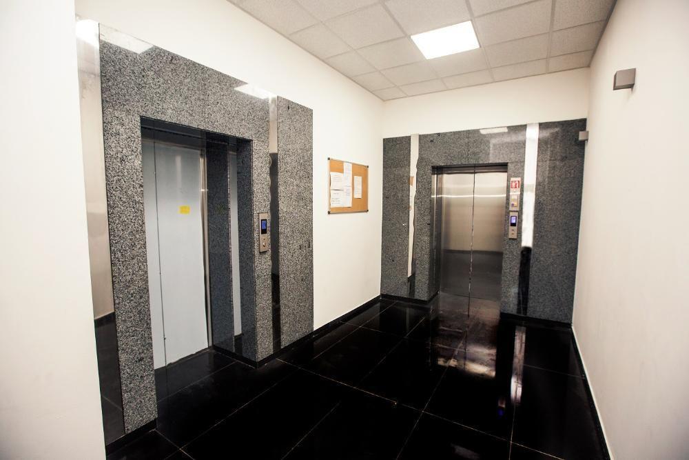 Smart-House Smart kvartira s kukhnei vozle metro. Kiev Buitenkant foto